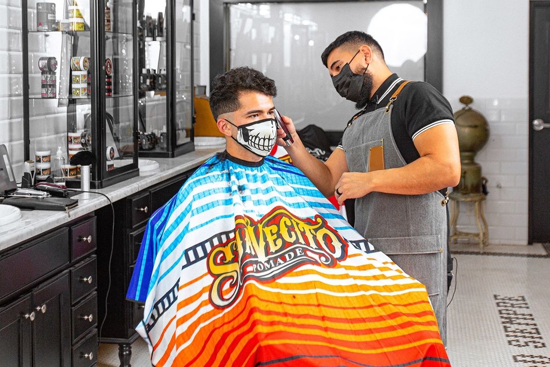 Suavecito Barber Capes